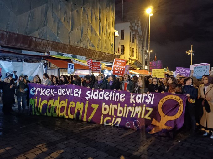 İstanbul’da 25 Kasım hareketliliği: Valilik metroyu kapattı, kadınlar Tünel’i işaret etti